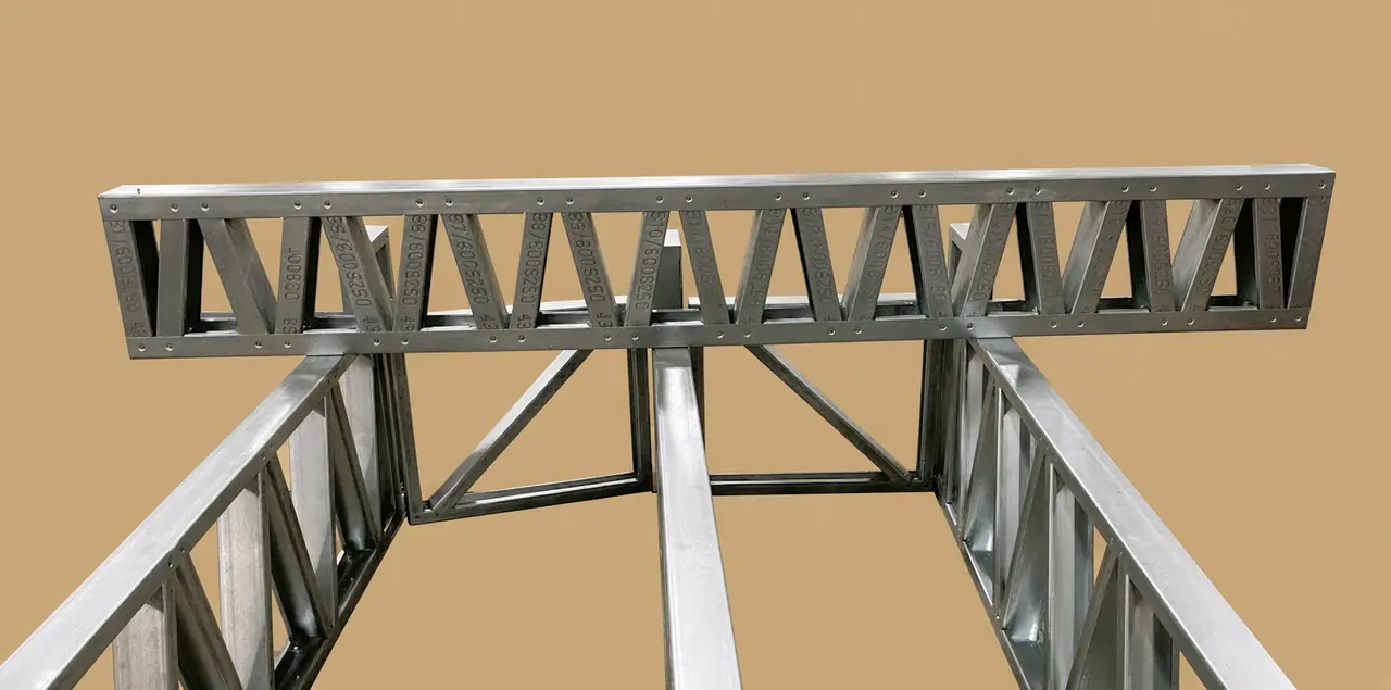FRAMECAD light-gauge steel ladder joist resting on steel wall frames